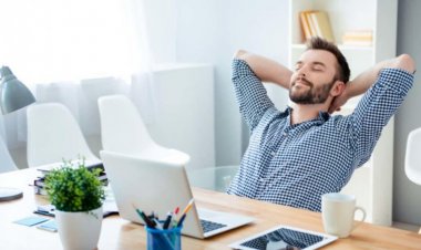 Психолог подсказала, как побороть стресс легко, без перекусов и выпивки