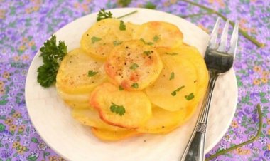 Рецепт выходного дня: Картофель "Анна" и домашний хлеб