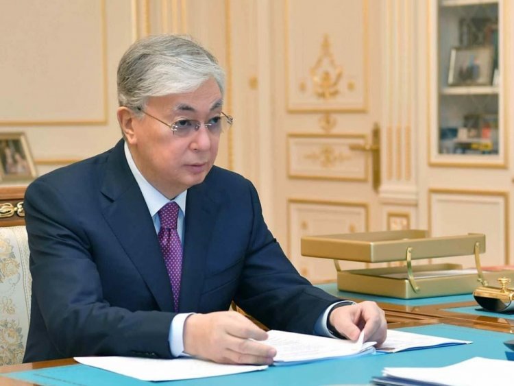 Токаев изменил правила отчетных встреч министров и акимов