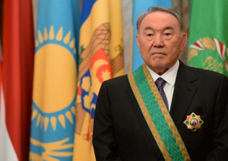 Патриарх Кирилл наградил Назарбаева орденом Сергия Радонежского I степени