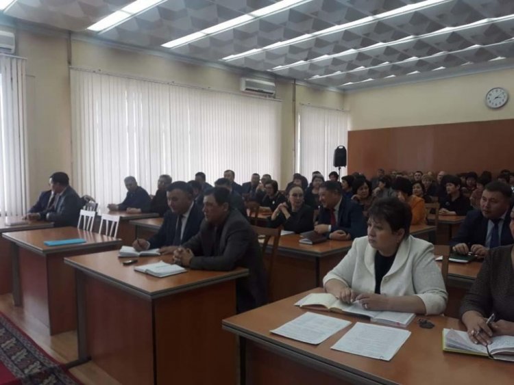 Чиновники ответят за коррупционные преступления подчиненных