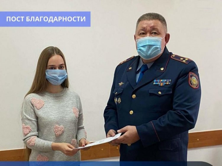 Сотрудники миграционной службы помогли в получении справки
