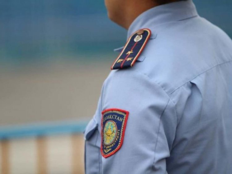 Уволили полицейских,  подозреваемых в смерти мужчины в ВКО