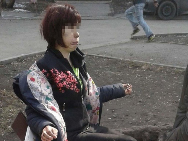 Пьяную женщину с малышом задержали полицейские в Усть-Каменогорске